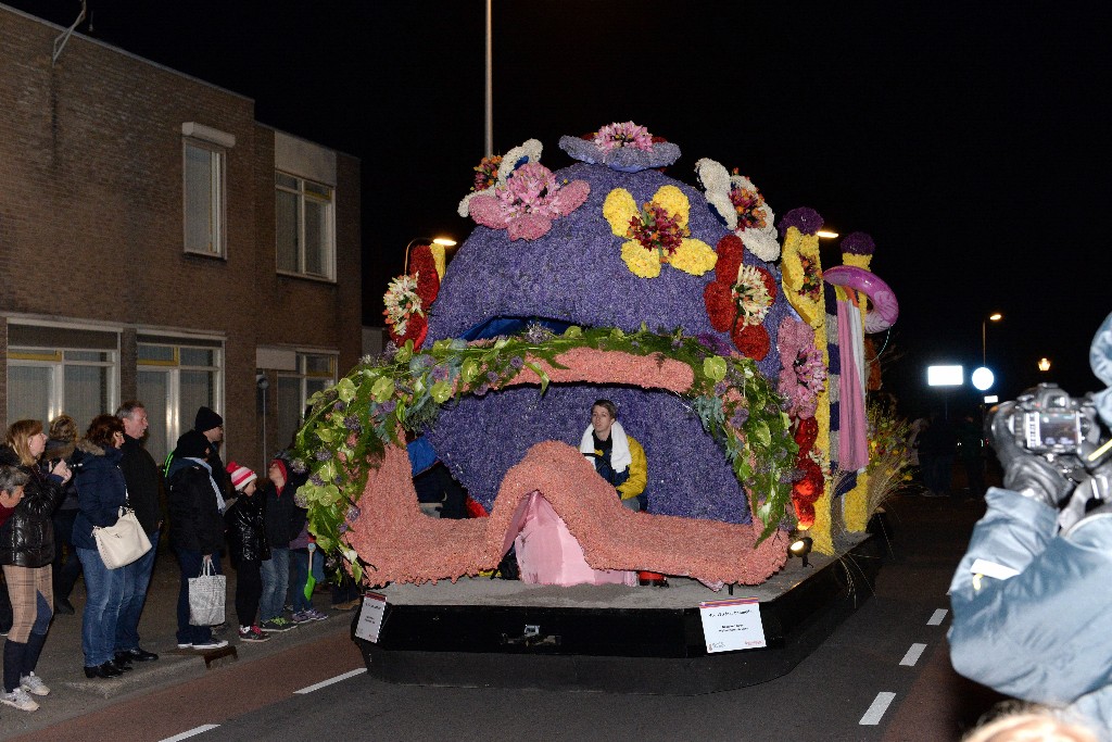 ../Images/Bloemencorso Noordwijkerhout 284.jpg